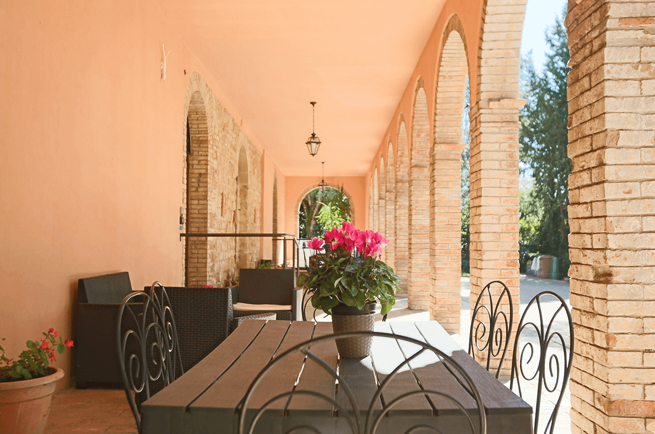 Villa Santa Tecla Assisi portico